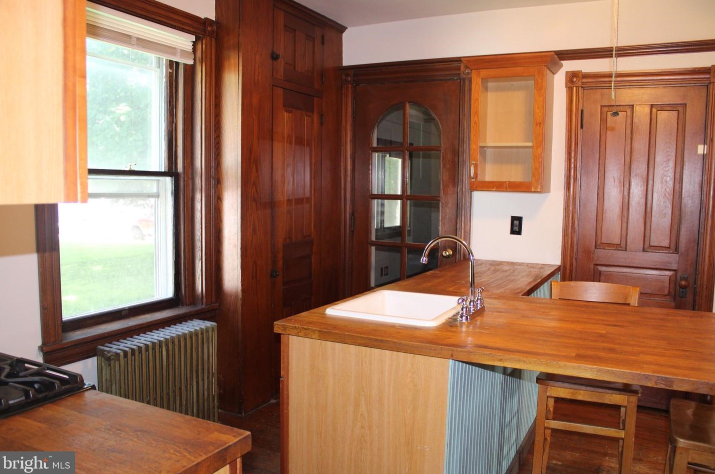 543 Rdg Ave, Steelville PA  19310-9400 exterior