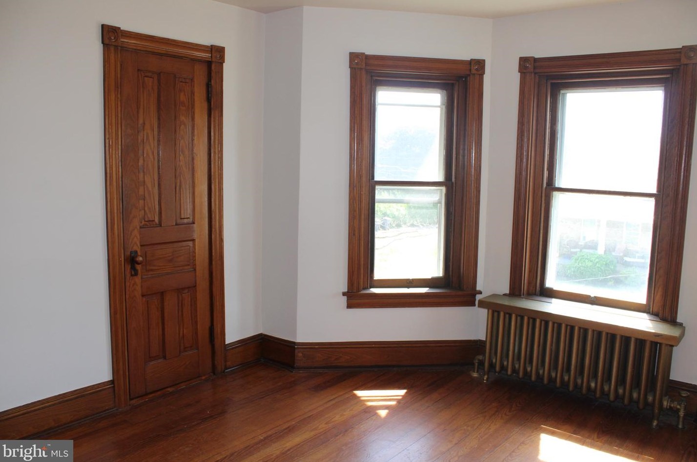 543 Rdg Ave, Steelville PA  19310-9400 exterior