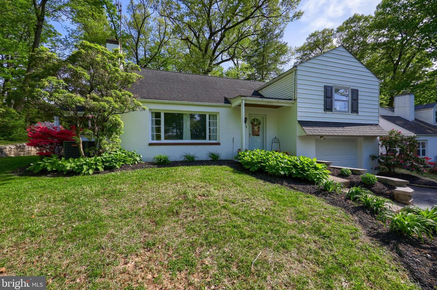 1350 Reed St, Romansville, PA 19320-2549