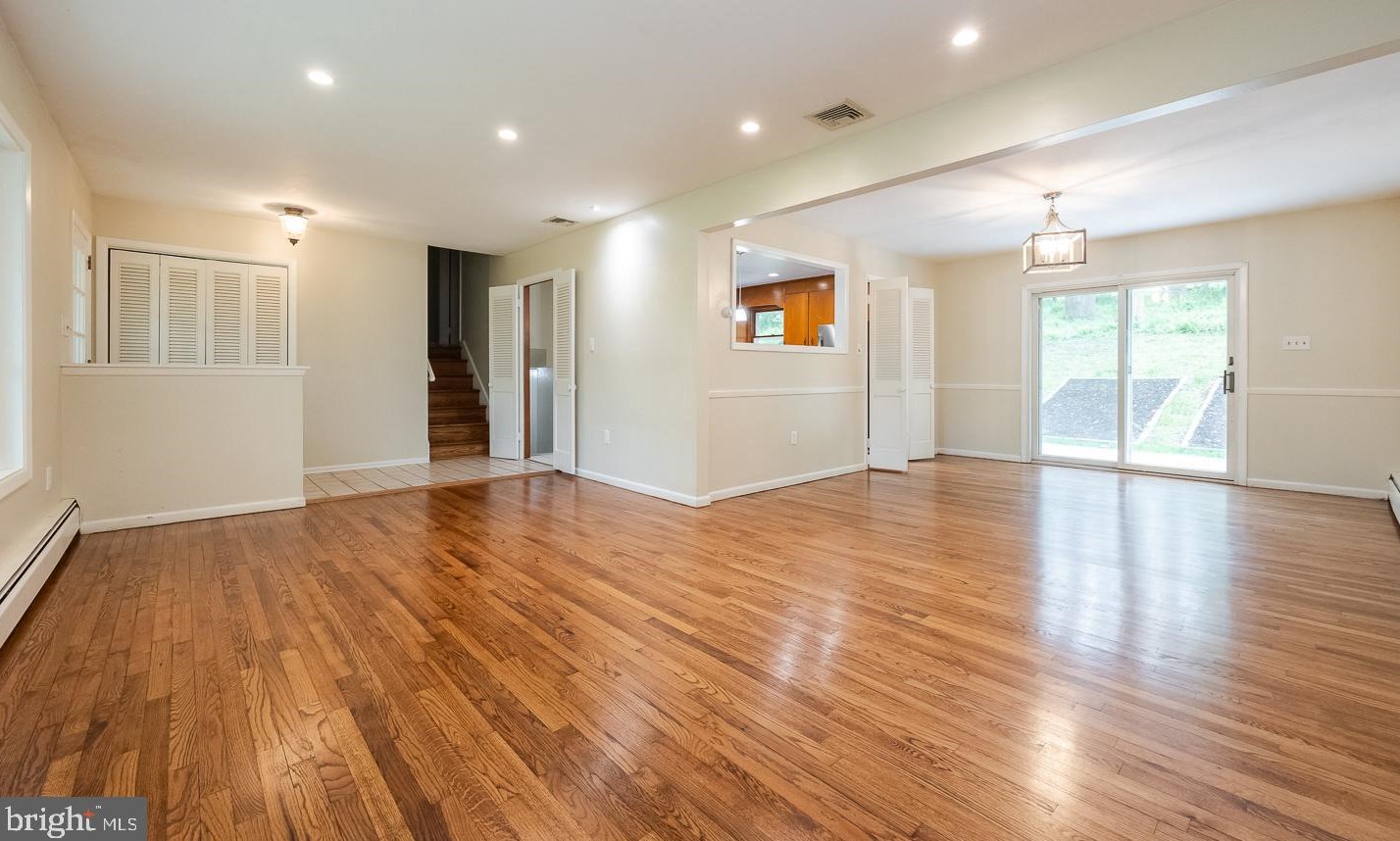 100 Morris Rd, Romansville, PA 19320