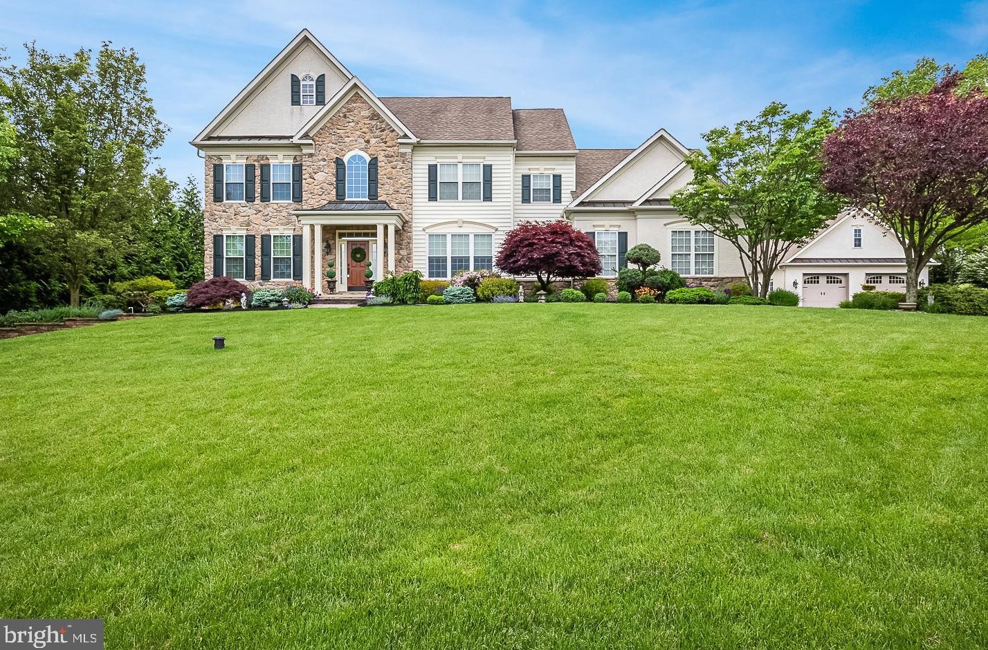 7 Mendenhall Dr, Romansville, PA 19320-1234