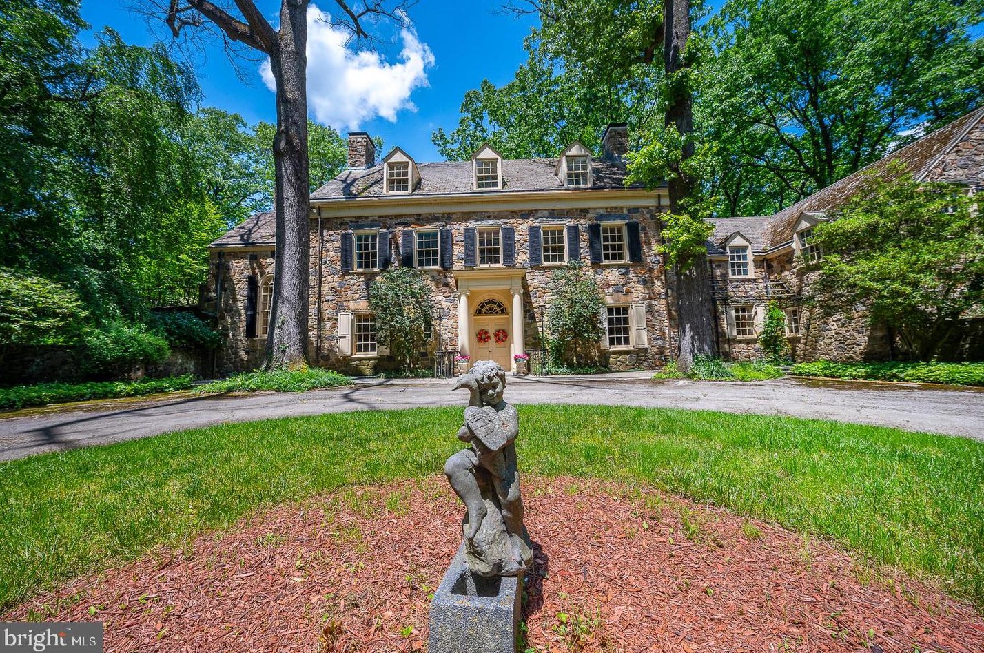602 Old Eagle School Rd, Wayne, PA 19087