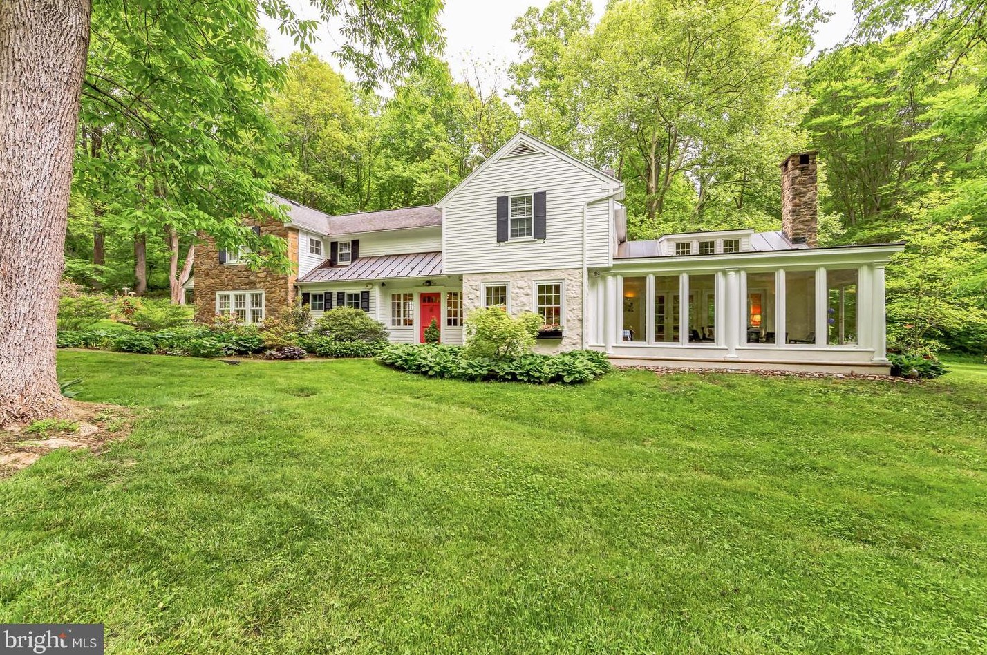 1433 Birchrun Rd, Chester Springs, PA 19425-3023