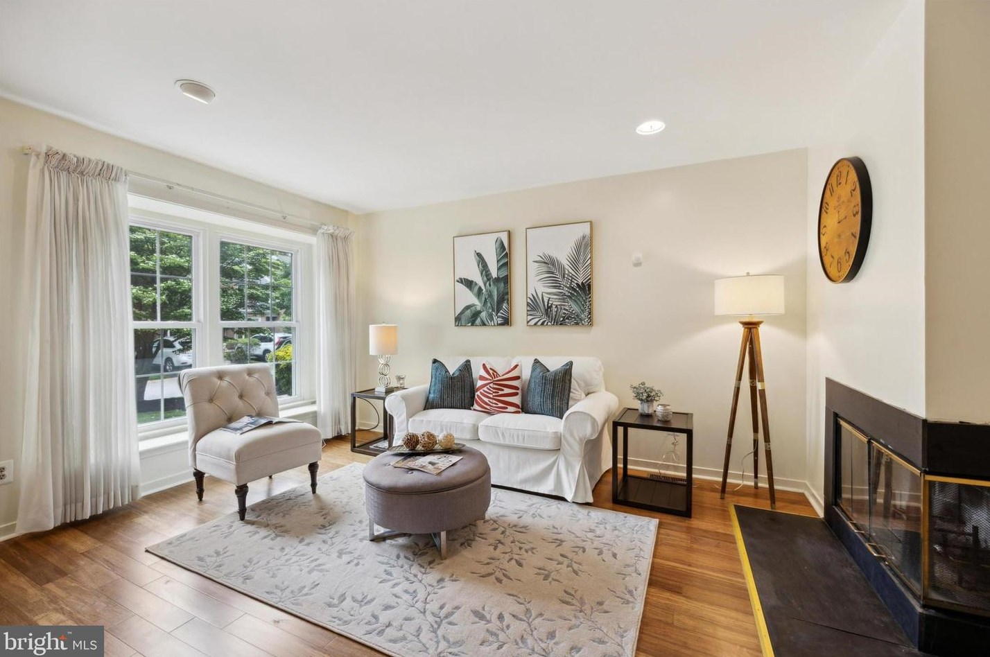 55 Abrams Ln, Wayne, PA 19087-5704