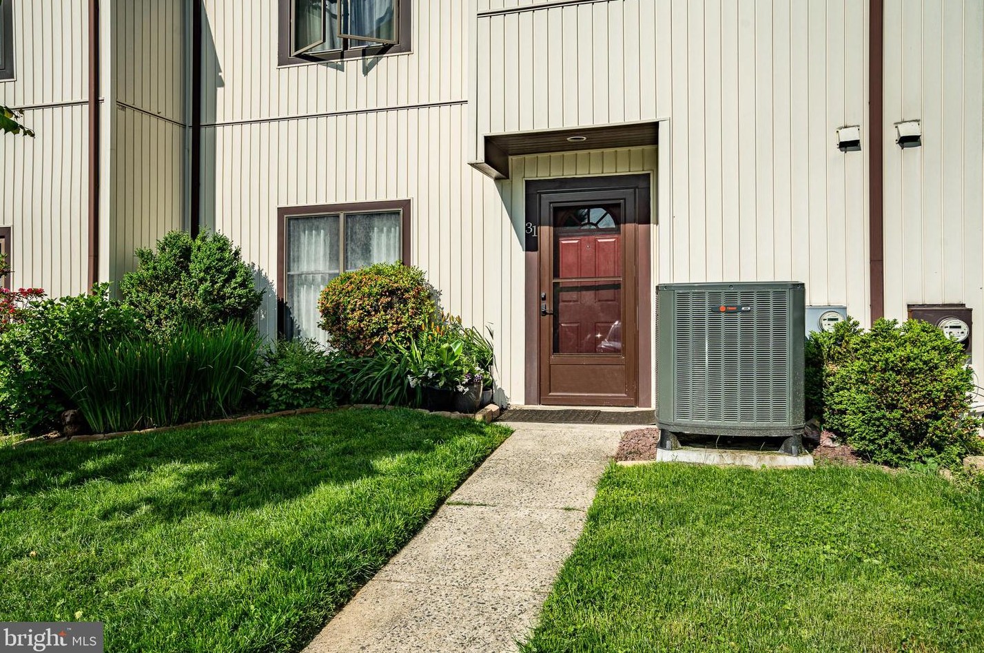 31 Hastings Ct, Downingtown, PA 19335