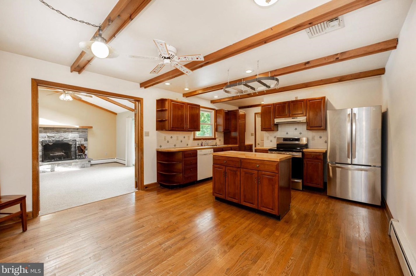 271 Watson Ave, Coatesville, PA 19320