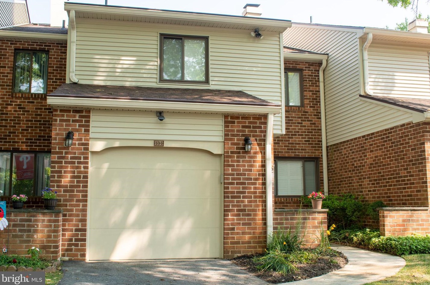 104 Camsten Ct, Wayne, PA 19087
