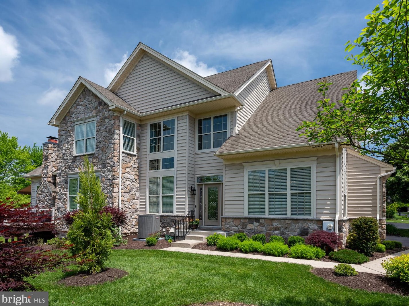 25 Tulip Dr, Frazer, PA 19355-3329