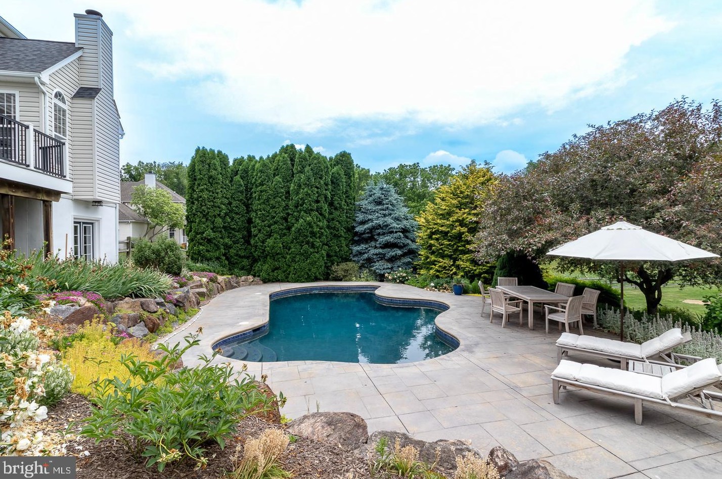 541 Little Elk Creek Rd, Oxford, PA 19363-4306