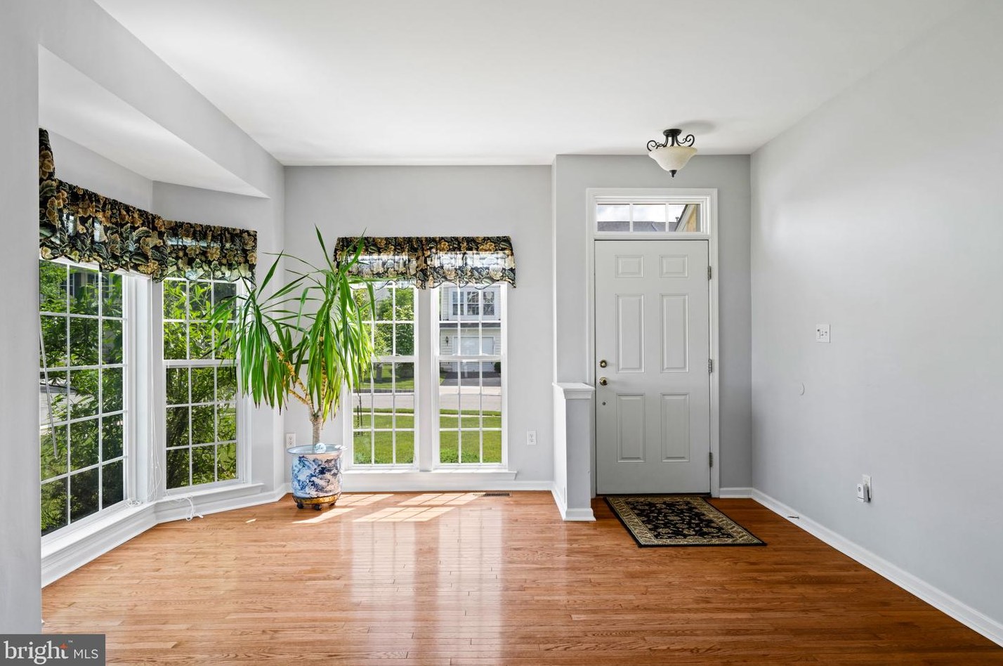 38 Bayberry Ln, Pottstown, PA 19465-6606