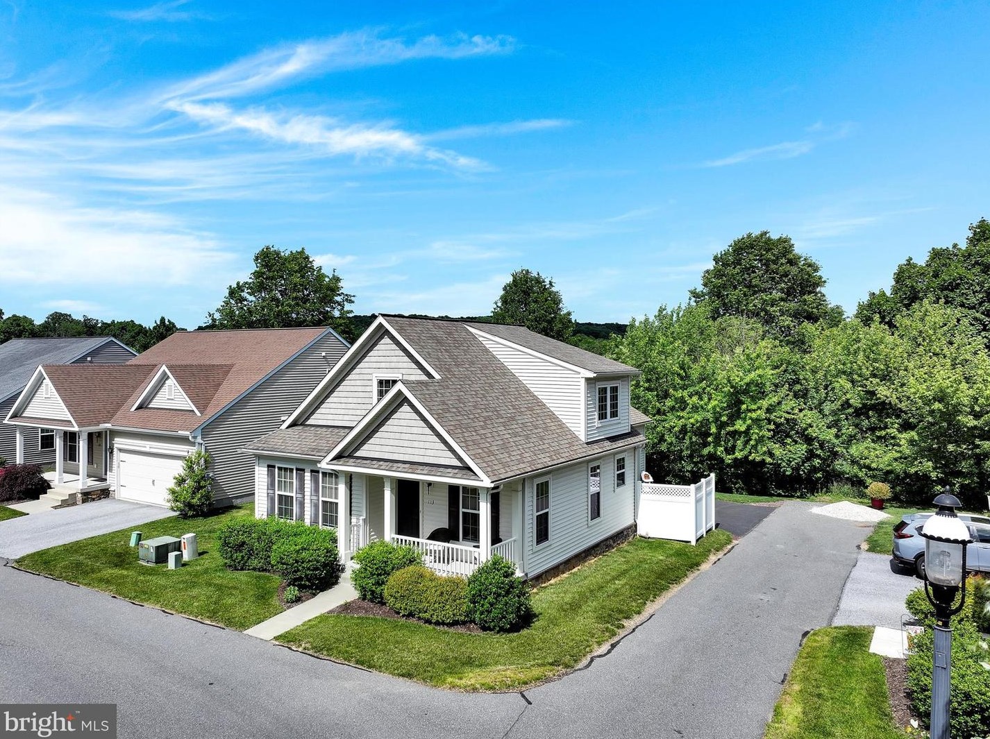 113 N Yeingst Dr, Marsh, PA 19520