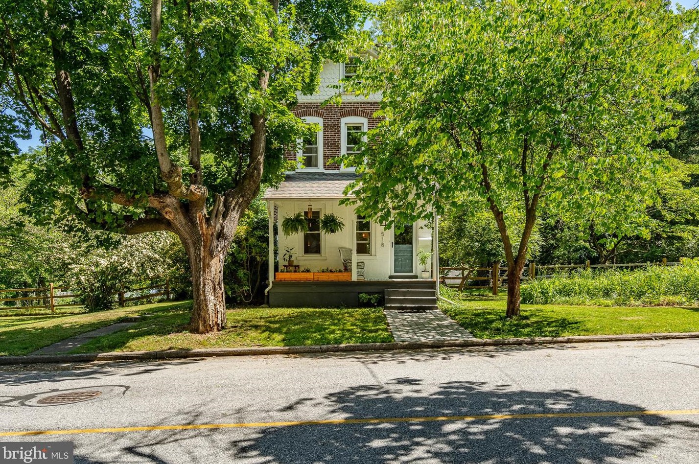 518 Arch St, Spring City, PA 19475