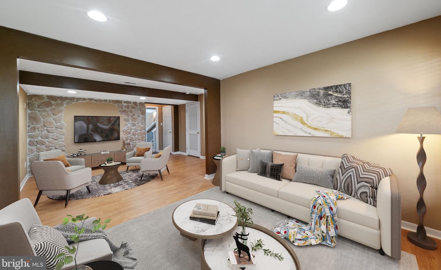 305 Fox Trl, Parkesburg, PA 19365-9197
