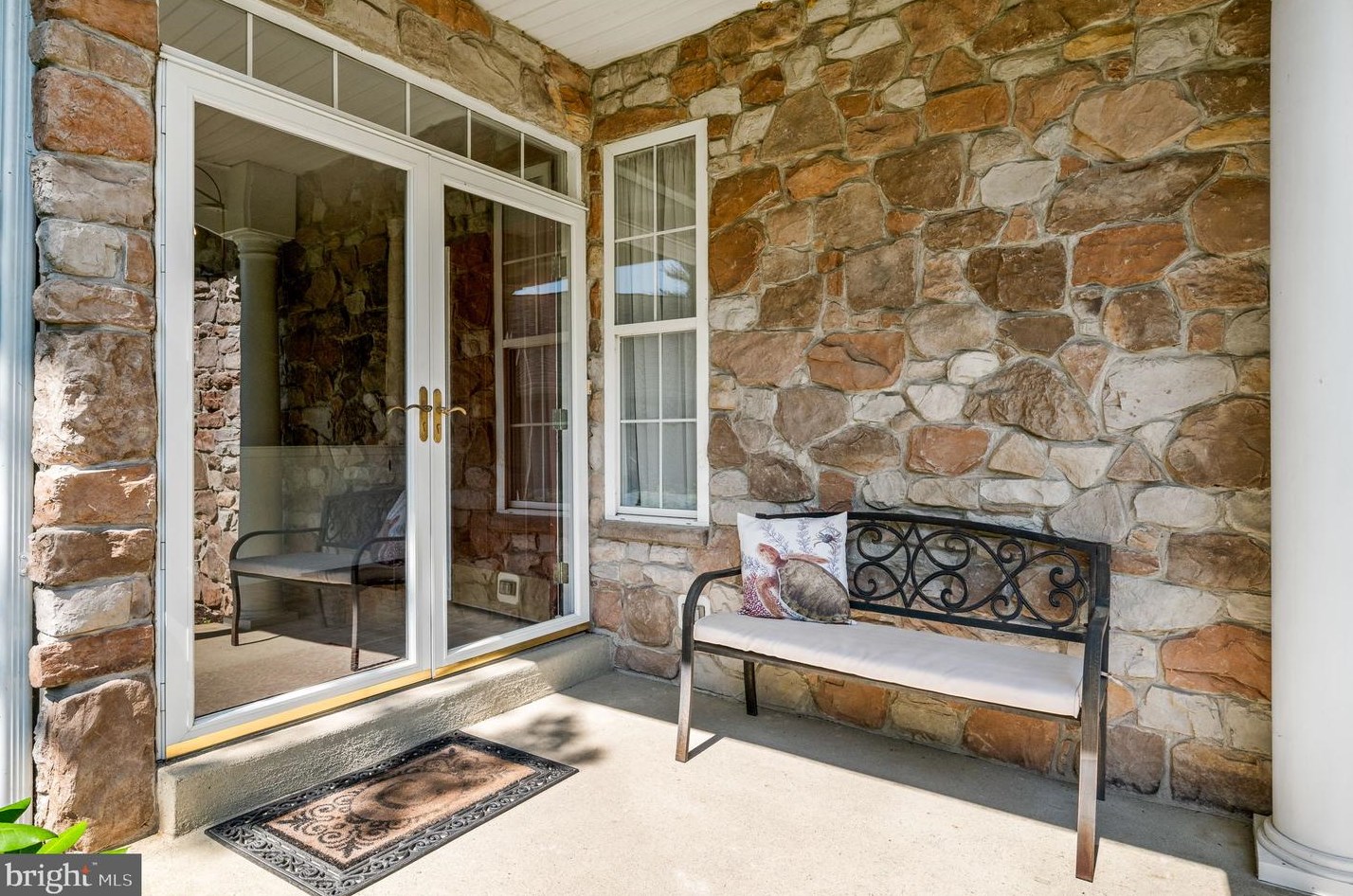 1479 Quaker Rdg, West Chester, PA 19380-6947