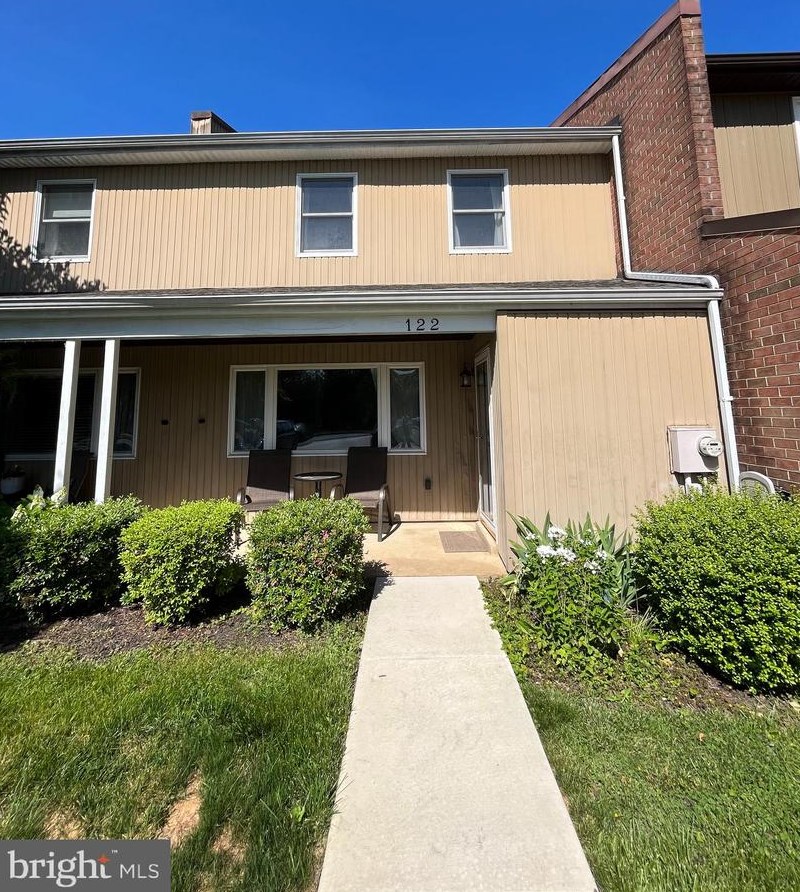 122 Argyll Ct, Downingtown, PA 19335