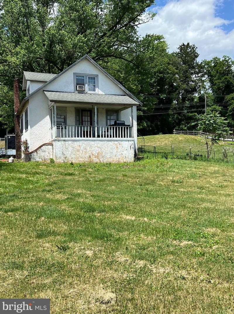 932 W Baltimore Pike W, Kennett Sq, PA 19348