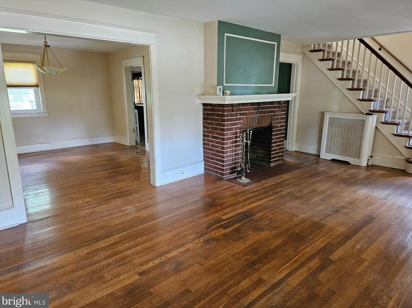 21 Manor Rd, Paoli, PA 19301