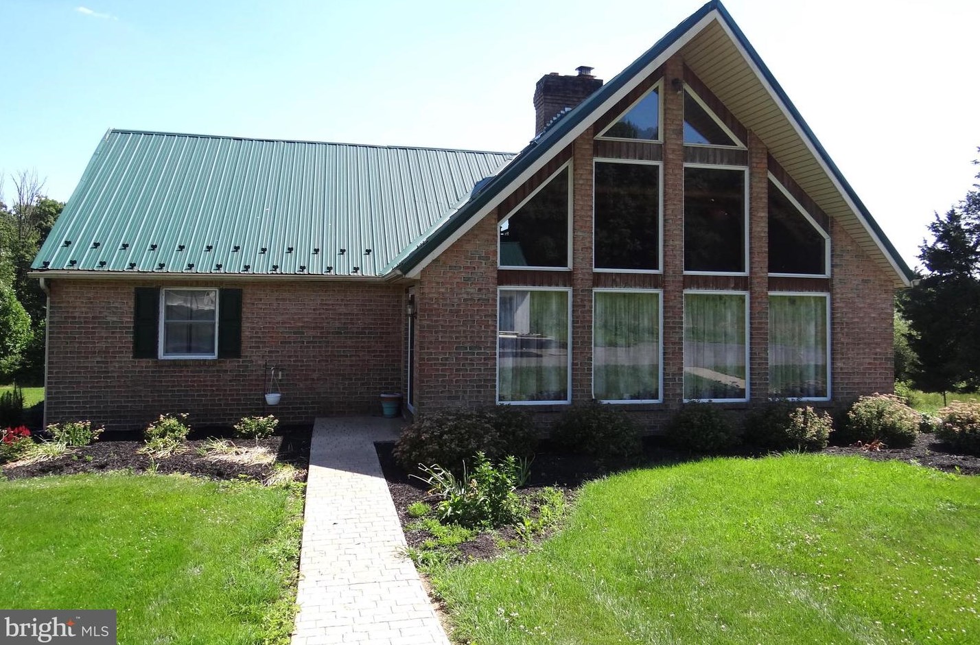 250 Fieldstone Rd, Honey Brook, PA 19344-1314