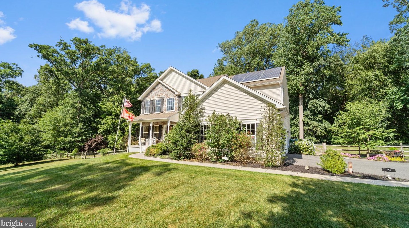 29 Persimmon Dr, Oxford, PA 19363