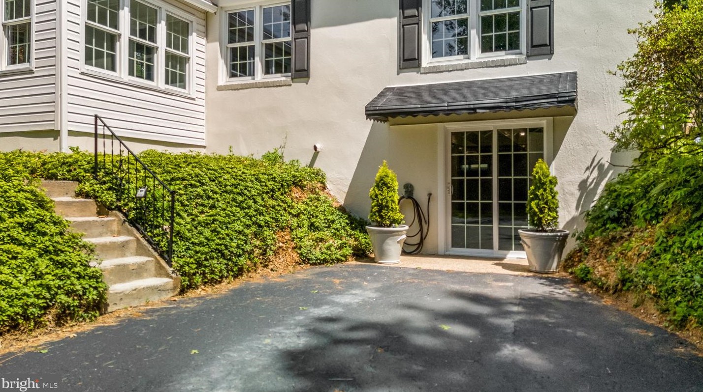 251 Highspire Rd, Glenmoore, PA 19343