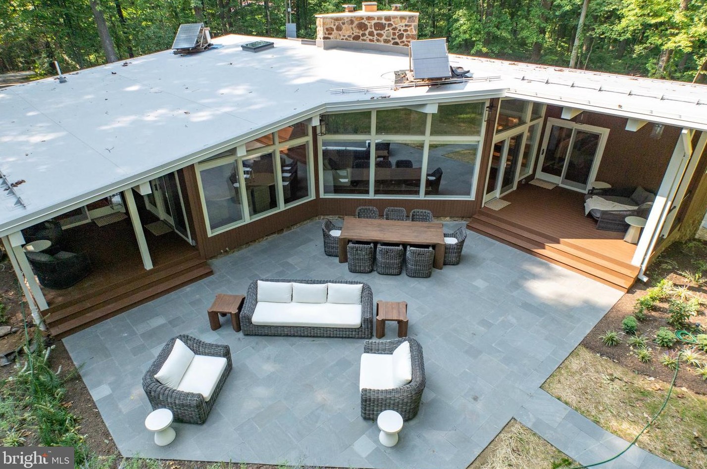 1912 Art School Rd, Chester Springs, PA 19425