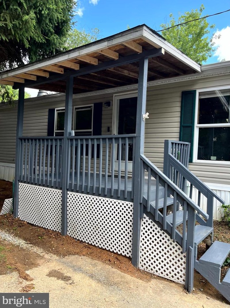 17 Londonderry Ct, Cochranville, PA 19330