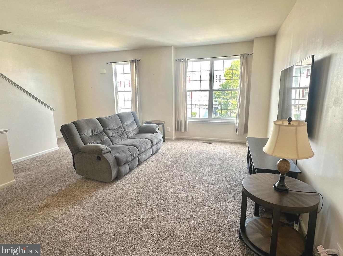 56 Narragansett Ln, Coatesville, PA 19320