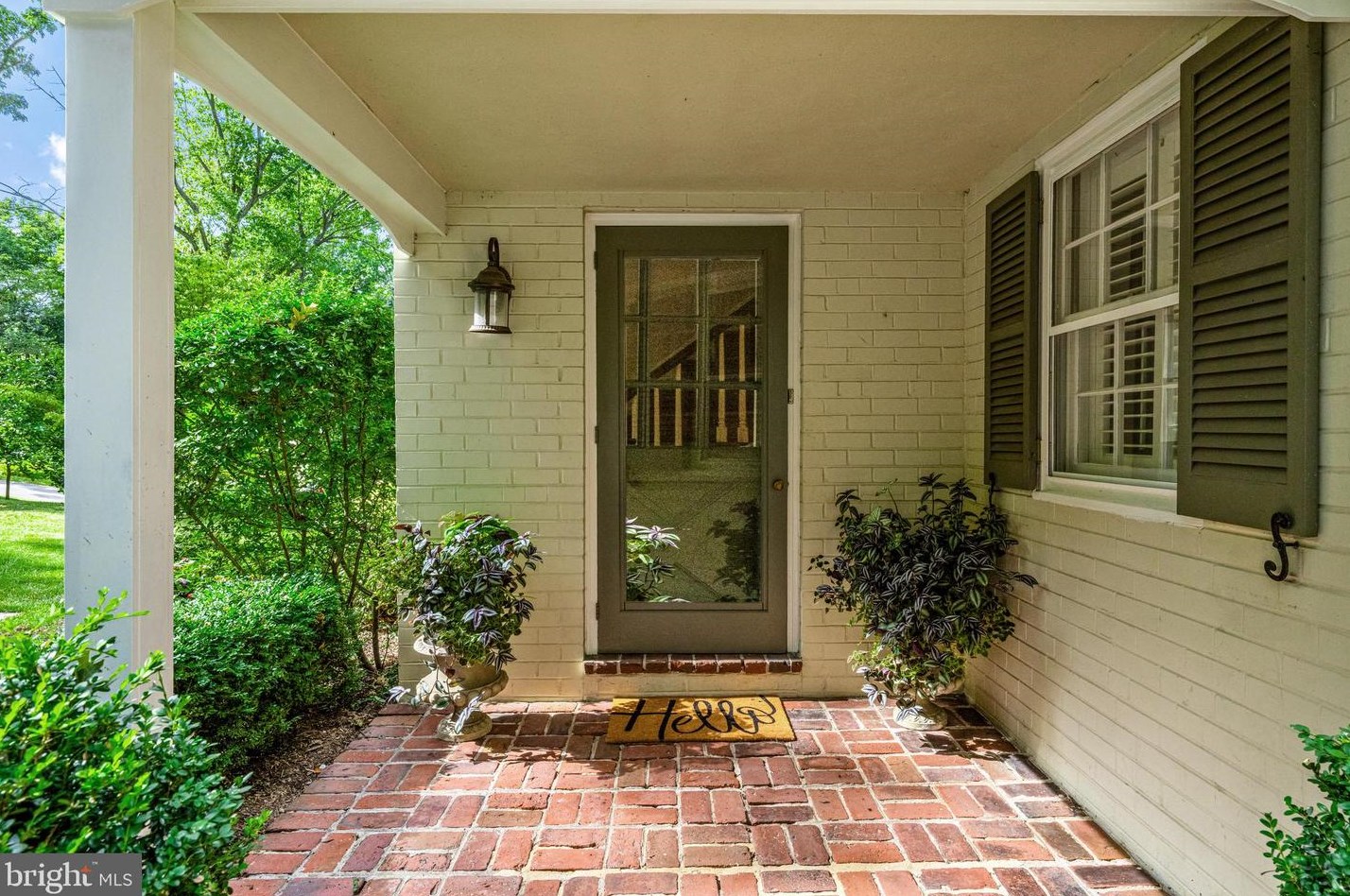 20 Patriot Cir, Devon, PA 19333