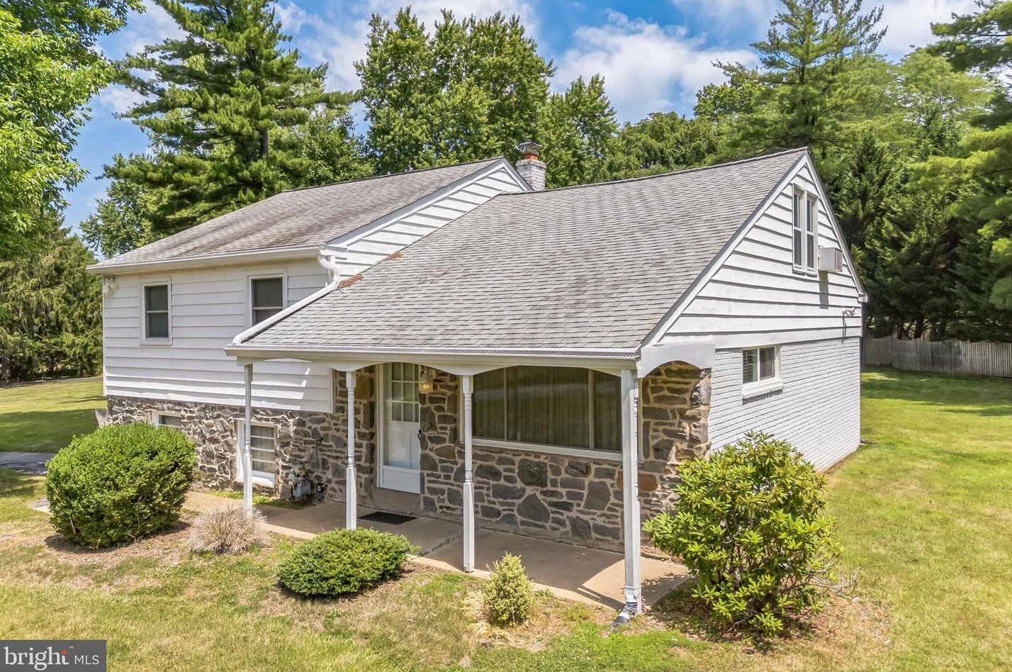 324 Abbey Rd, Berwyn, PA 19312
