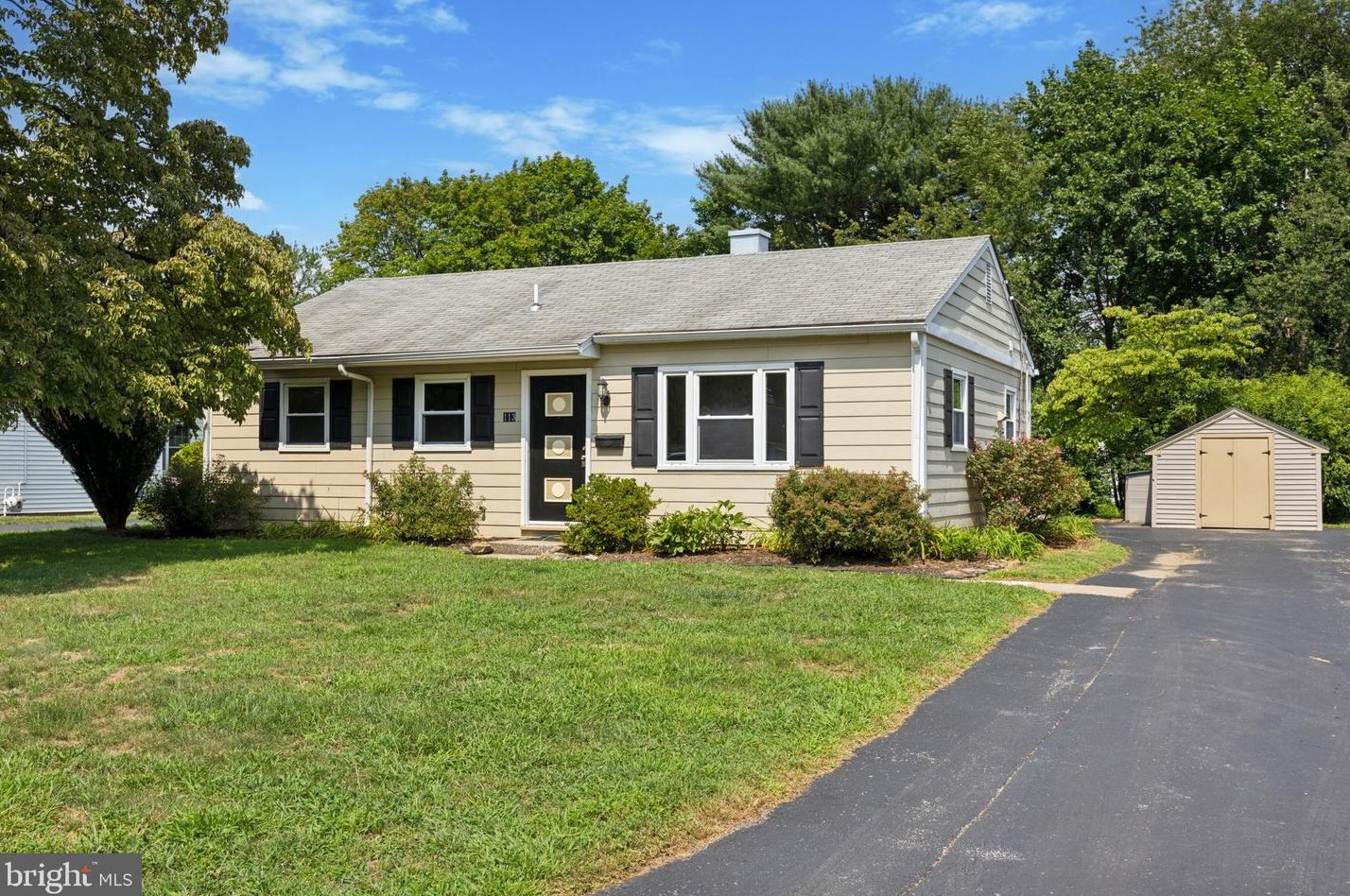 113 Manor Rd, Paoli, PA 19301
