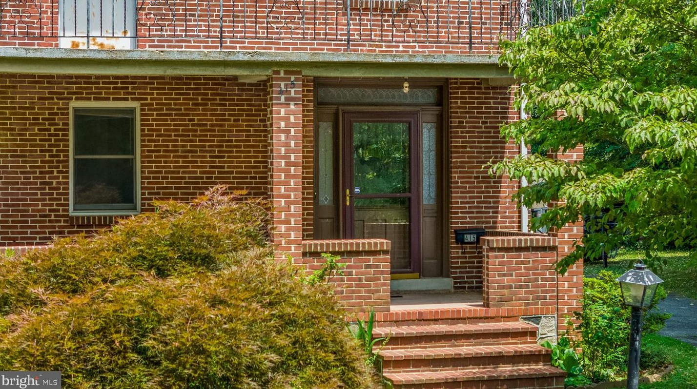 415 Magnolia St, Kennett Sq, PA 19348