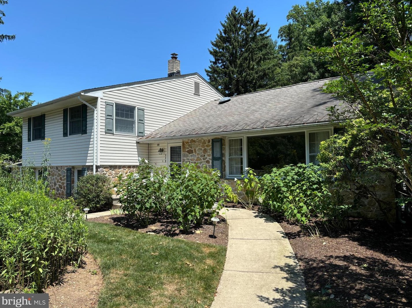 339 Friendship Dr, Paoli, PA 19301