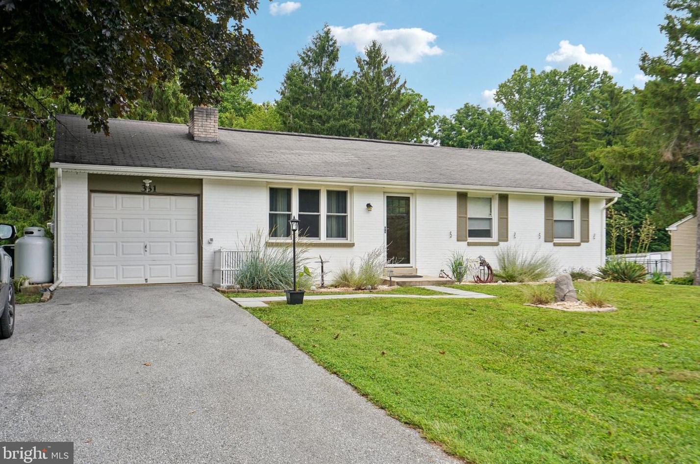 331 Reid Rd, Coatesville, PA 19320