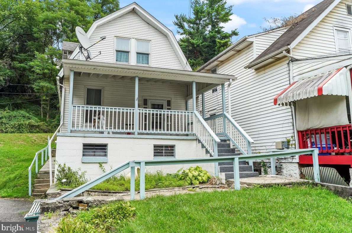 335 Strode Ave, Coatesville, PA 19320