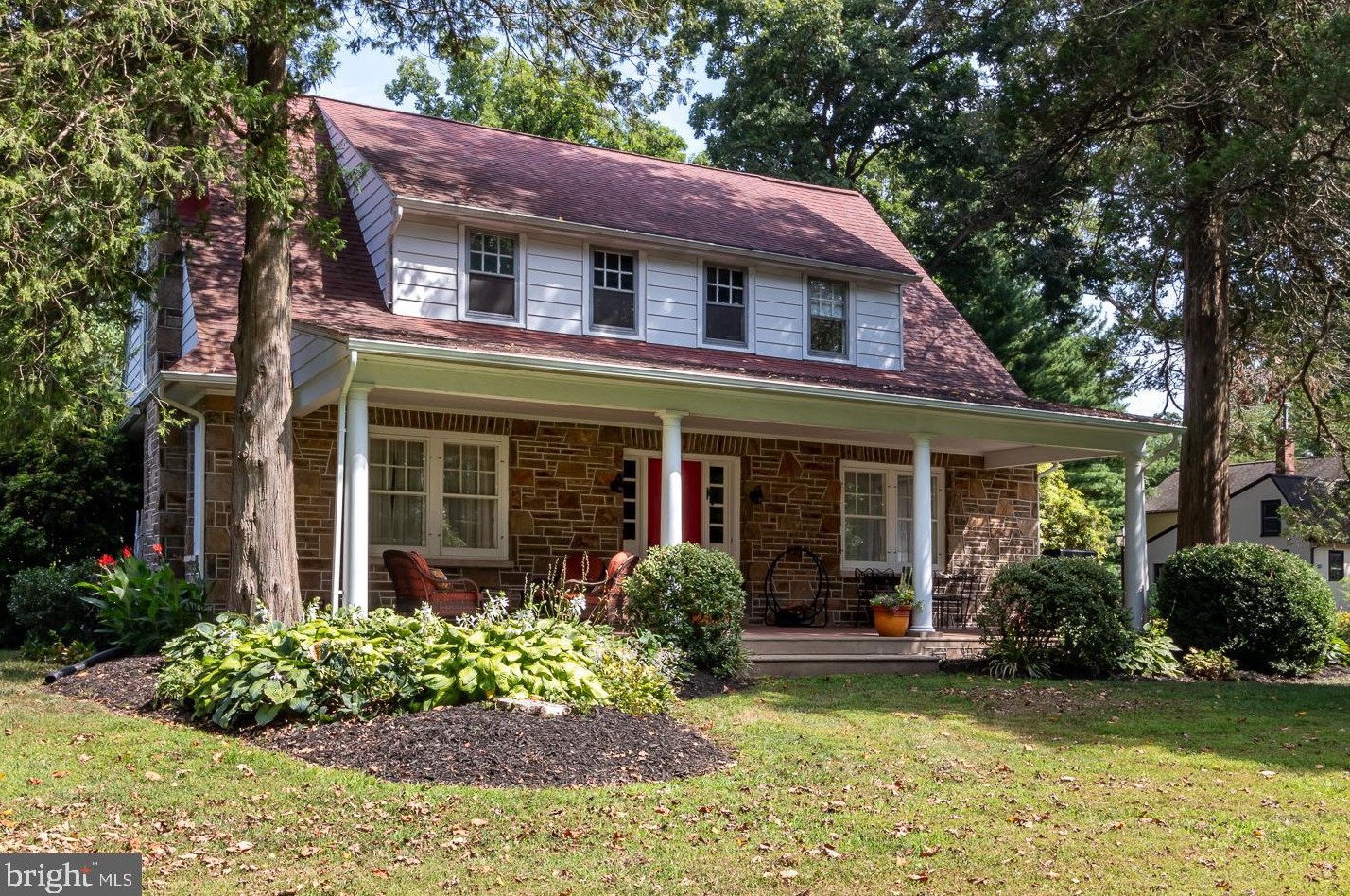 57 E Mt Vernon St, Oxford, PA 19363
