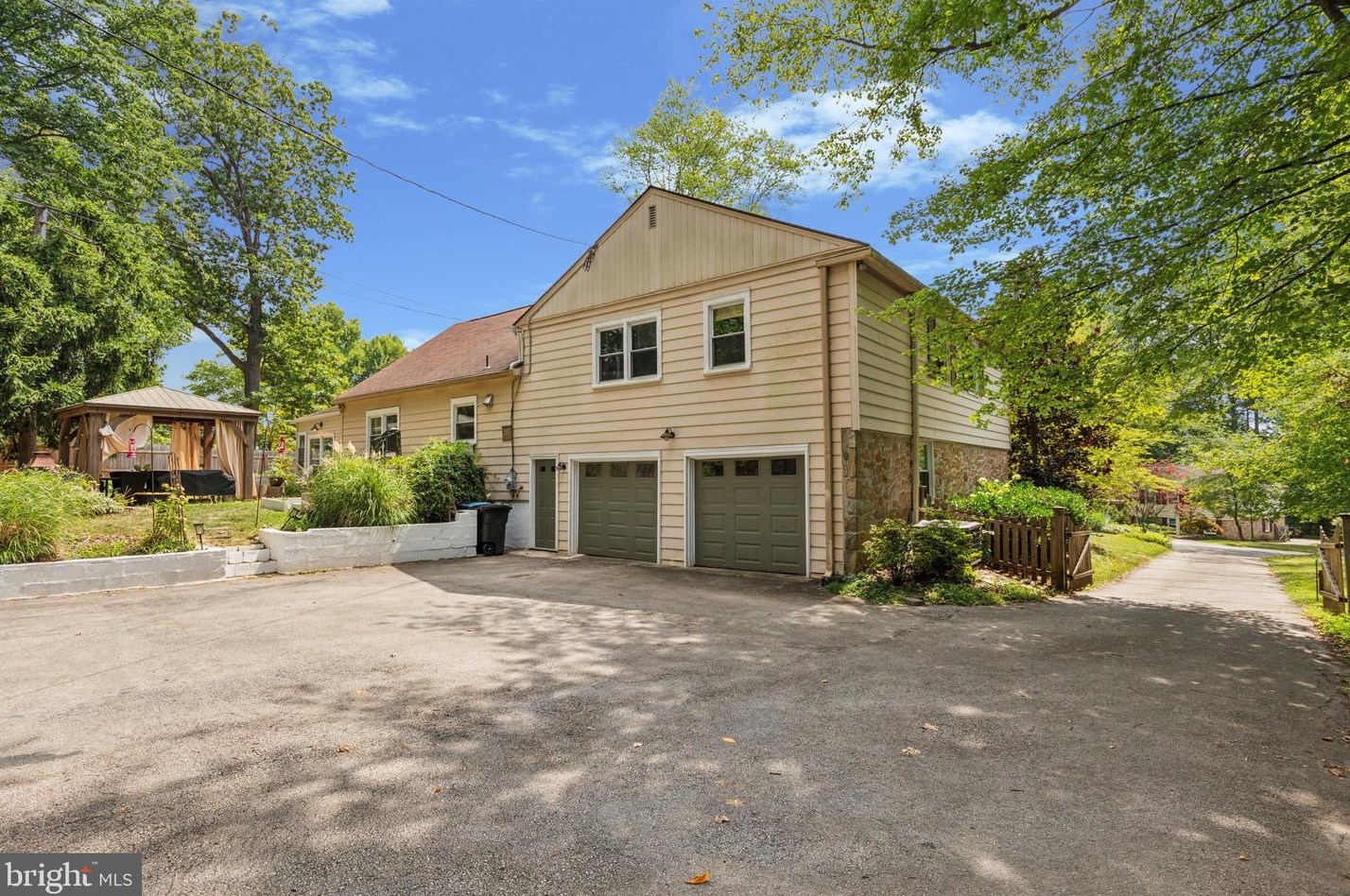 400 Sylvan Ln, Devon, PA 19333