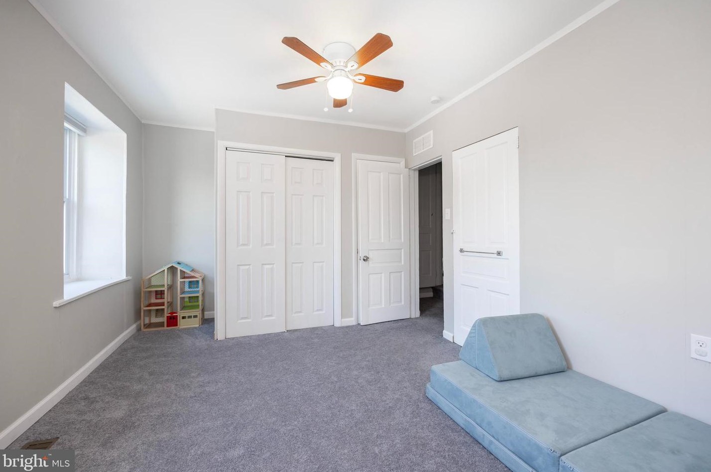 323 New St, West Chester PA  19382-3368 exterior