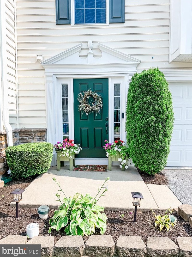 224 Bardel Dr, Coatesville, PA 19320