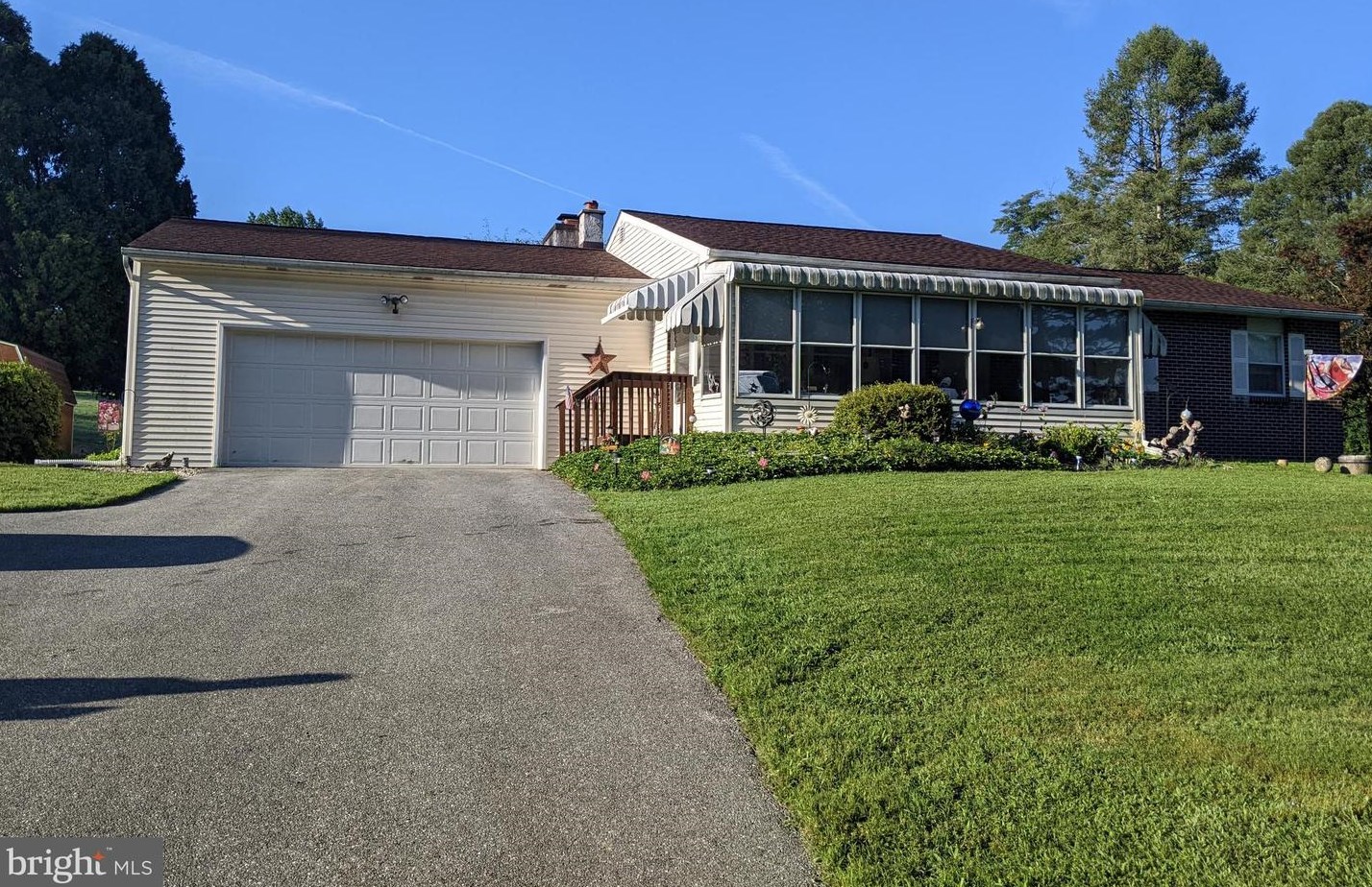 1168 E Kings Hwy, Coatesville, PA 19320