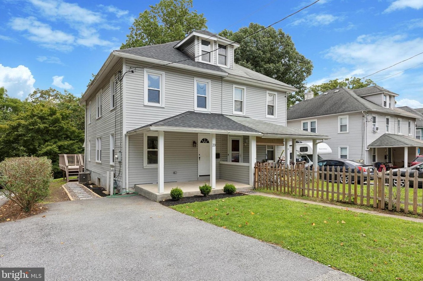 23 Summit Ave, Paoli, PA 19301