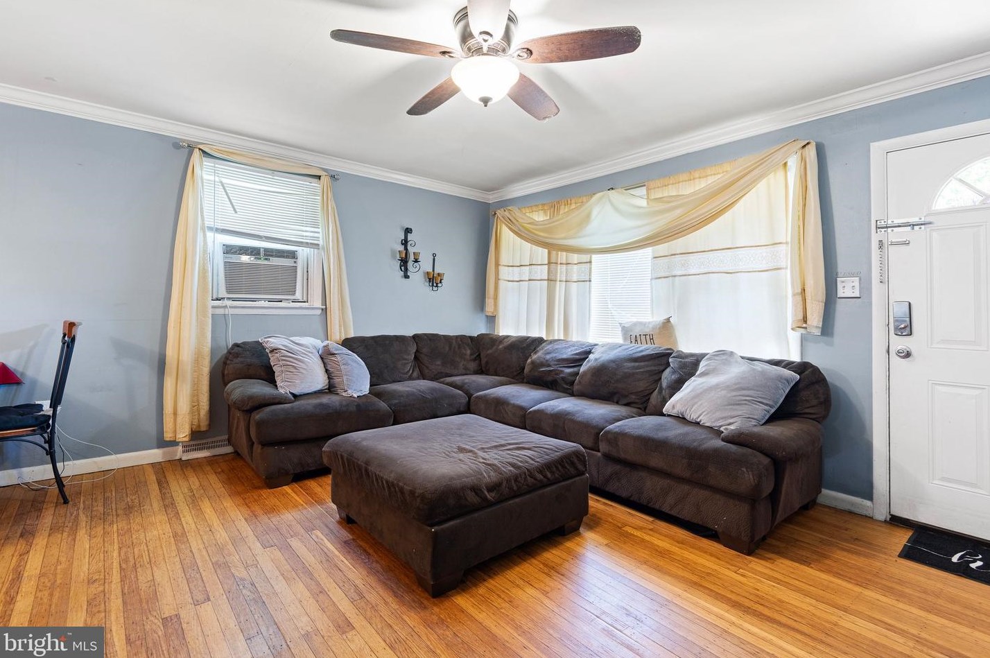 211 Slack Dr, Coatesville, PA 19320