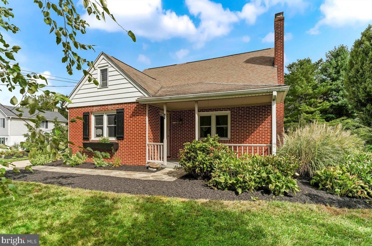 135 W Street Rd, Kennett Sq, PA 19348
