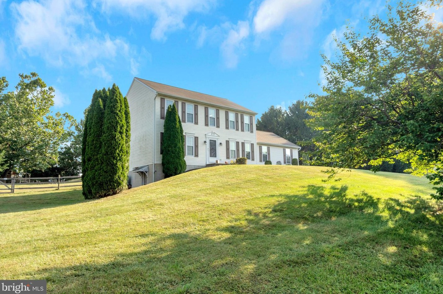 47 Somerset Dr, Nottingham, PA 19362