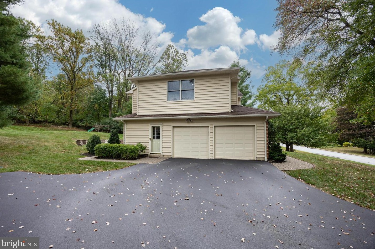 604 Brainerd Pl, Exton PA 19341-1907 exterior