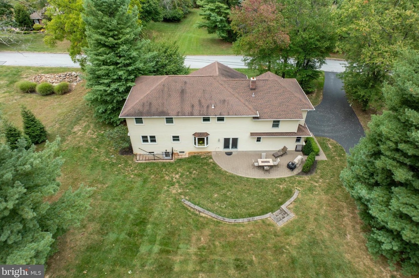 604 Brainerd Pl, Exton PA 19341-1907 exterior