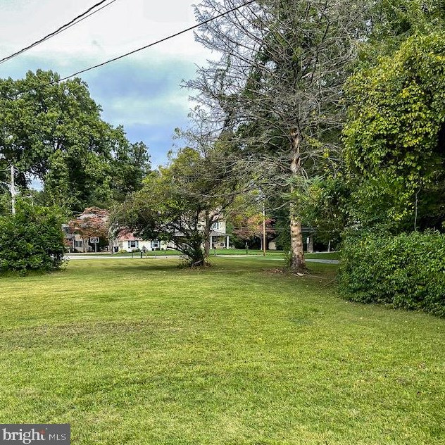 70 Summit Rd, Frazer, PA 19355-2026