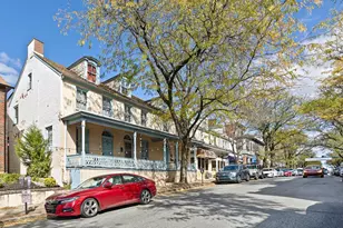 125 W State St, Kennett Square, PA 19348 - Photo 2