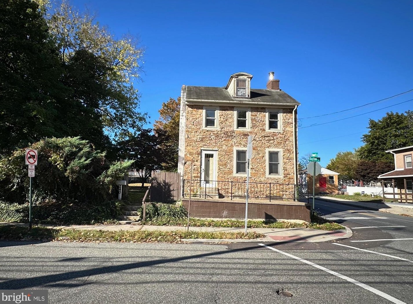 240 Dayton St, Phoenixville, PA 19460-3116