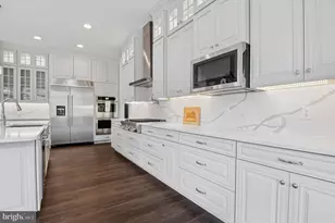 136 Janine Wy, West Grove, PA 19390 - Photo 16