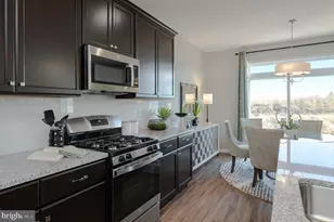 125 Vienna Blvd, Glenmoore, PA 19343 - Photo 4